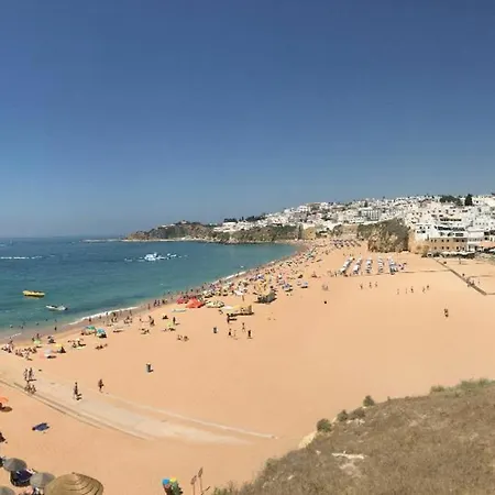 Choro In With Wonderful Sea View Pool Access Apartamento Albufeira