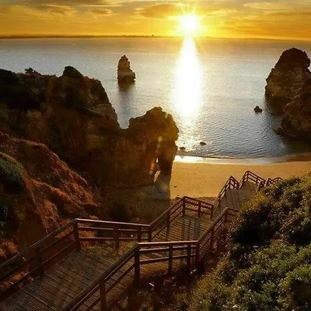 Choro In With Wonderful Sea View Pool Access Apartment Albufeira